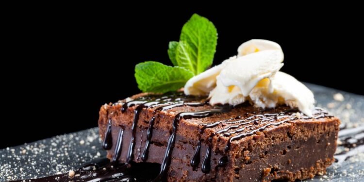 Brownie sem farinha e sem açúcar vira opção equilibrada