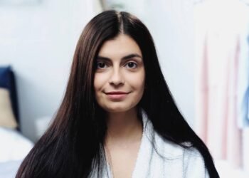 Essa progressiva alisa QUALQUER cabelo e pode ser feita em casa!