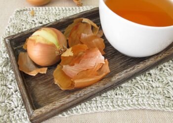 Alivie o desconforto estomacal com uma infusão simples e barata