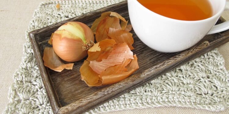 Quando se fala em benefícios do chá de casca de cebola, o foco geralmente está na ação antioxidante  - Créditos: depositphotos.com / HeikeRau