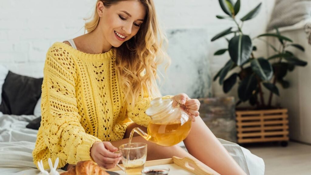 Quatro chás seguros para ajudar no processo de emagrecimento