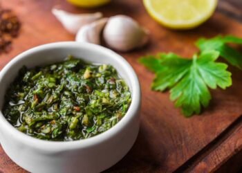 Chimichurri para pizza deixa qualquer sabor mais marcante
