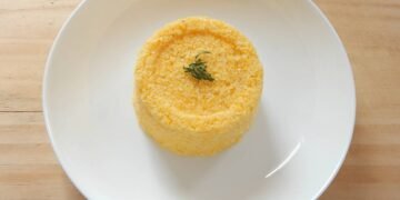 Cuscuz quentinho que transforma qualquer manhã