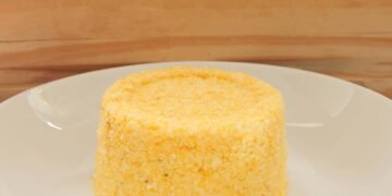 Cuscuz quentinho que transforma qualquer manhã