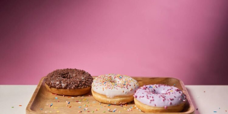 Esses donuts caseiros deixam qualquer café especial