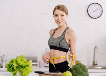 Três frutas que ajudam a controlar a fome, desinchar e emagrecer sem dietas malucas