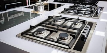 Fogão a gás ou por indução, qual a opção mais econômica?