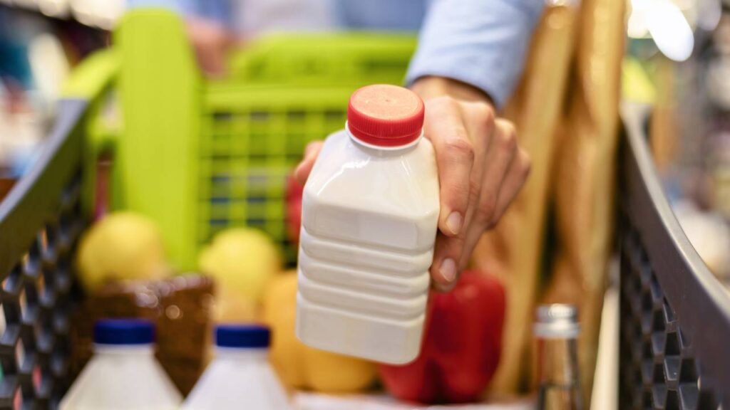 Retirada do leite infantil da Lactalis acende alerta máximo