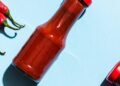 Aprenda a fazer seu próprio molho de pimenta caseiro em minutos!