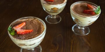 Mousse de chocolate de liquidificador pronto em minutos