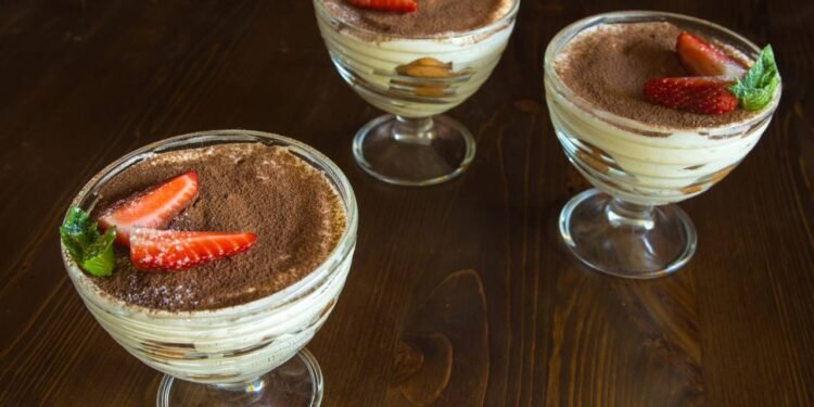 Mousse de chocolate de liquidificador pronto em minutos