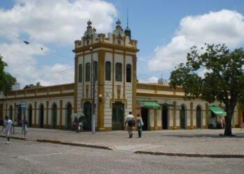 Muitos brasileiros viajam para essa cidade só para saborear doces históricos