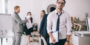 Você está vivendo ou só reagindo? Como sair do piloto automático antes que seja tarde demais