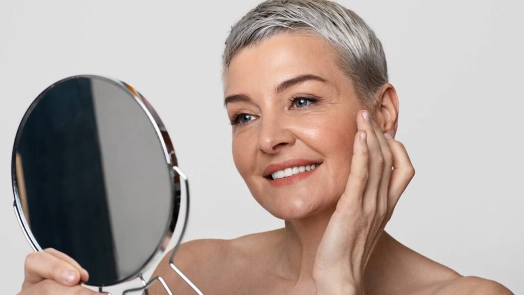 30 anos mais jovem, misture esses ingredientes e acorde com pele de porcelana