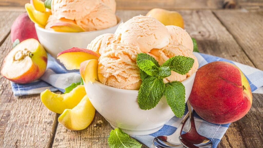 Sorvete de pêssego simples, sem conservantes e sem sorveteira