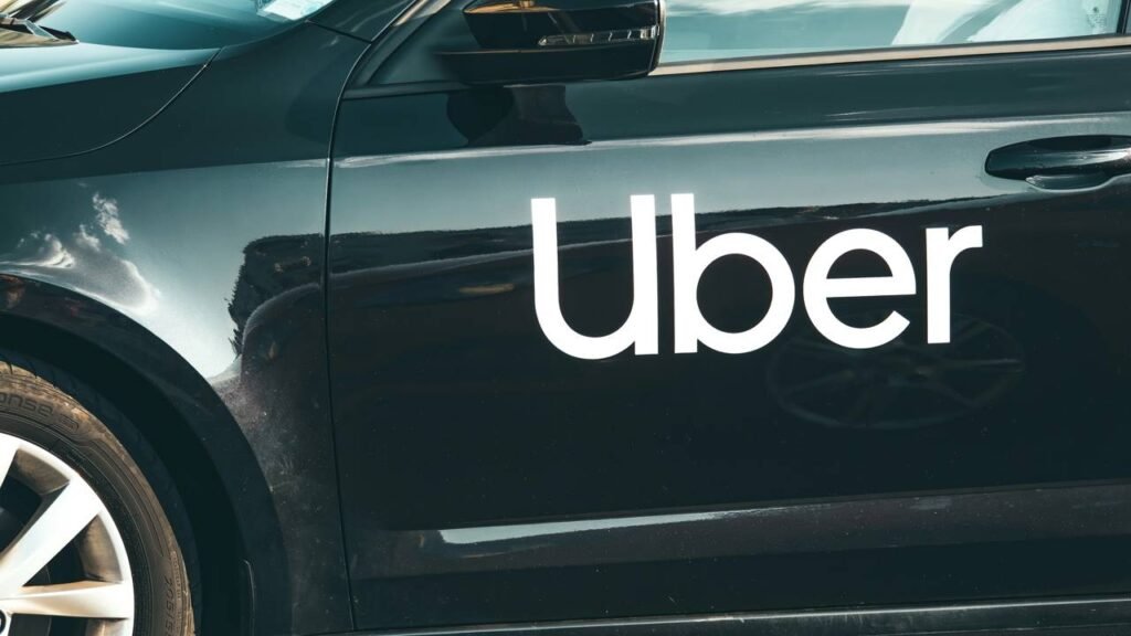 Esses carros não poderão mais rodar na Uber a partir de 2026