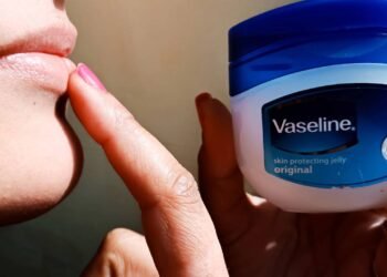 Recupere a pele ressecada em 2026 gastando pouco com esse clássico