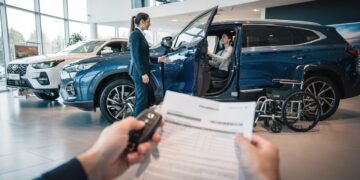 Carros PCD podem ficar até 30% mais baratos com novas faixas de isenção, mas a mudança depende de etapa decisiva antes de valer em concessionárias