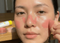 Maquiagem beijada pelo sol: como usar blush cremoso para um efeito natural e saudável