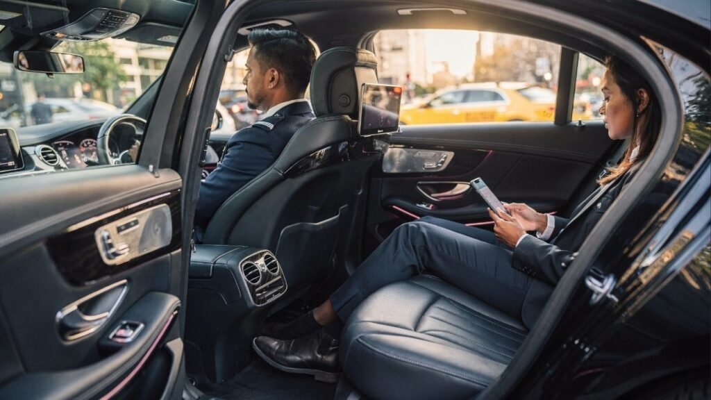 Uber atualiza regras do Black e Comfort, reduz lista de veículos e deixa motoristas em alerta