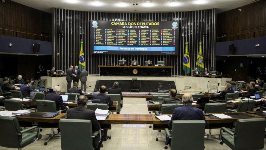 Redução da jornada de trabalho volta ao centro do Congresso e reacende esperança de milhões de trabalhadores