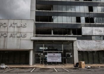 Justiça investiga empresa que deve R$ 1 bi e declarou só R$ 109 no banco! Caso pode atingir multinacional sul-coreana