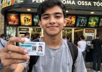 Pouca gente sabe, mas cursos gratuitos reconhecidos pelo MEC podem garantir meia-entrada legal em shows, cinema e eventos