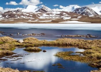 Descoberta arqueológica histórica revela metrópole submersa em lago: cidade lembra a lendária Atlântida