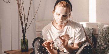 Os pilares de uma rotina rápida de cuidados corporais para quem tem pouco tempo