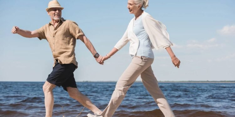 A partir dos 50 anos, é natural perder um pouco de força muscular, flexibilidade e fôlego - Créditos: depositphotos.com / ArturVerkhovetskiy