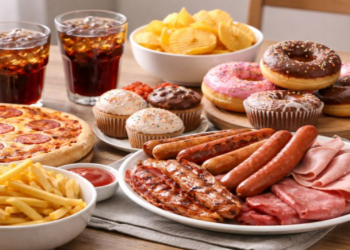 Alimentos que vão te inflamar, inchar e até causar dor no corpo!