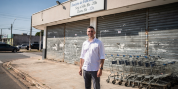 Devido ao fechamento nos domingos, supermercados realocam funcionários devido às demandas de sábado e segunda