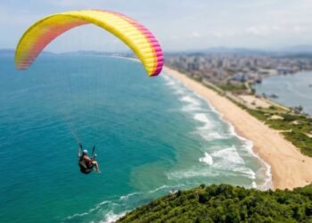 A cidade do litoral com o maior jardim de praia do mundo e alta qualidade de vida