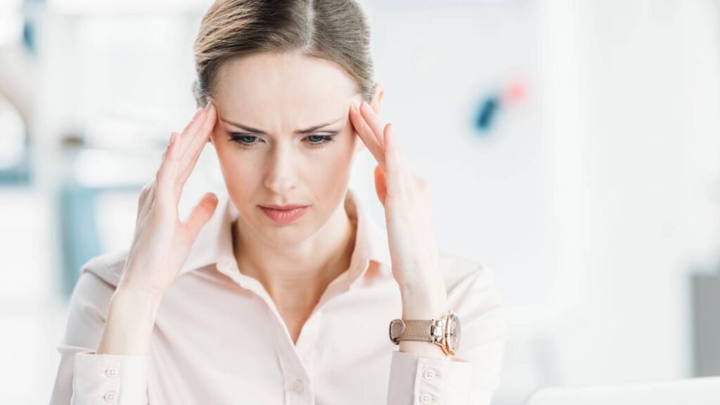 Os sinais silenciosos de que seu corpo precisa de descanso real