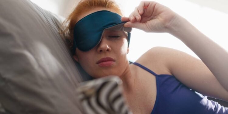 Dorme mal e acorda irritado? Veja por que a qualidade do sono altera seu humor