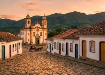 A cidade colonial de Minas Gerais que transforma um fim de semana comum em viagem no tempo pela Estrada Real