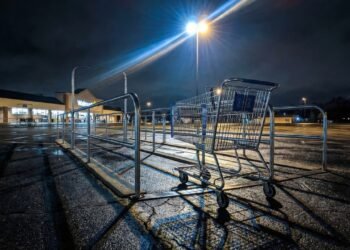 O que devolver o carrinho de compras revela sobre sua personalidade pode surpreender você mais do que imagina