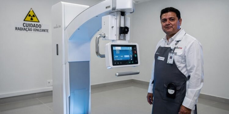 Regra pouco conhecida criada em 1985 limita a jornada de uma área a 4 horas diárias e viraliza após debate nacional sobre carga horária