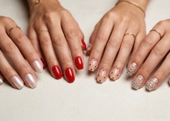 Essas tendências de unhas prometem dominar 2026 e algumas são muito mais fáceis de fazer do que parecem