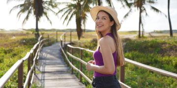 A cidade planejada em tabuleiro de xadrez que virou refúgio à beira-mar e encanta pelo ritmo sem pressa