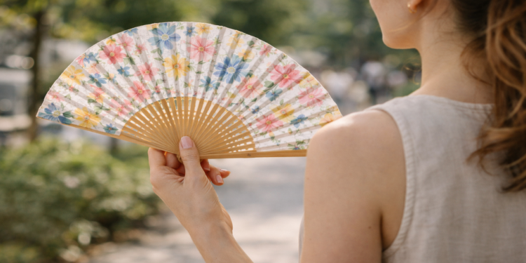 O leque de tecido que virou febre no artesanato