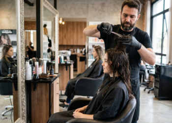 O detalhe do corte francês que muda todo o cabelo