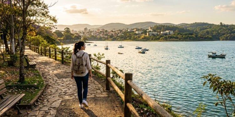 Uma cidade do interior com universidade federal centenária às margens do Mar de Minas e qualidade de vida acima da média