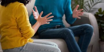 A psicologia diz que evitar conflitos pode parecer maturidade mas muitas vezes é medo de não ser aceito como você é