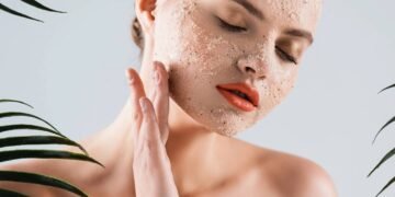 A receita de esfoliante que deixam a pele do corpo super macia e lisinha