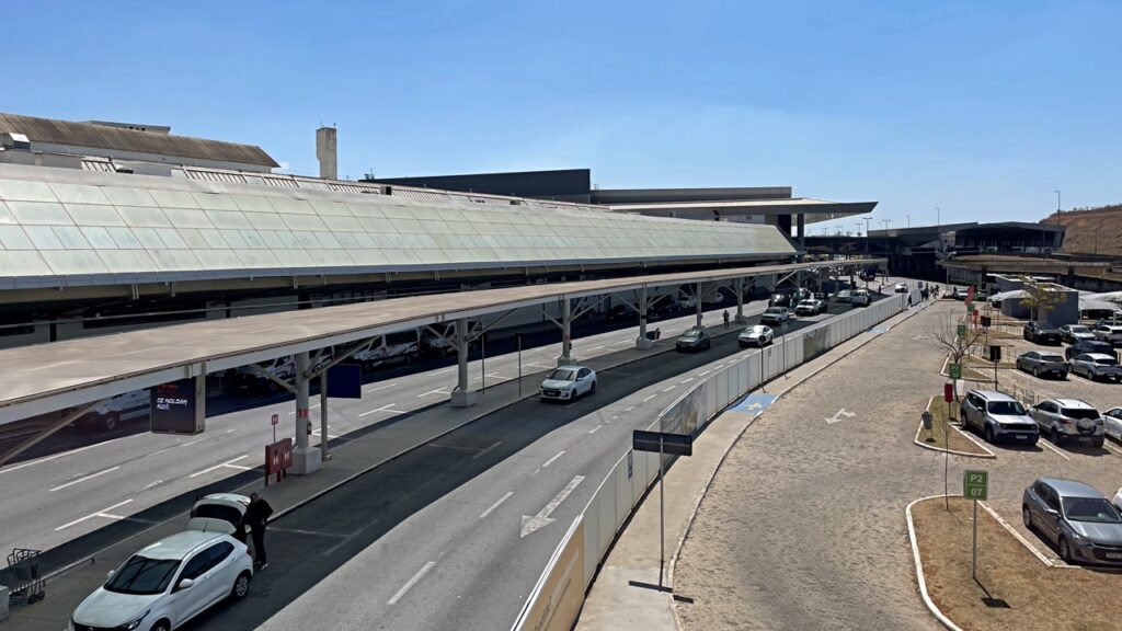 Cidade-aeroporto ao lado de Belo Horizonte com boa qualidade de vida, crescimento explosivo e futuro promissor