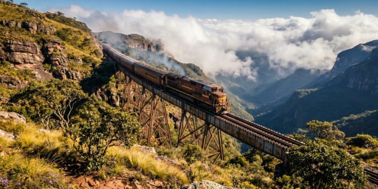 O “Trem para as Nuvens”: ferrovia que sobe a 4.200 metros na montanha, atravessa viadutos vertiginosos e toca o céu