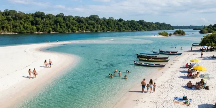 Um vilarejo com praias de areia branca e águas cristalinas no meio da Amazônia: o Caribe de água doce eleito o mais bonito do Brasil