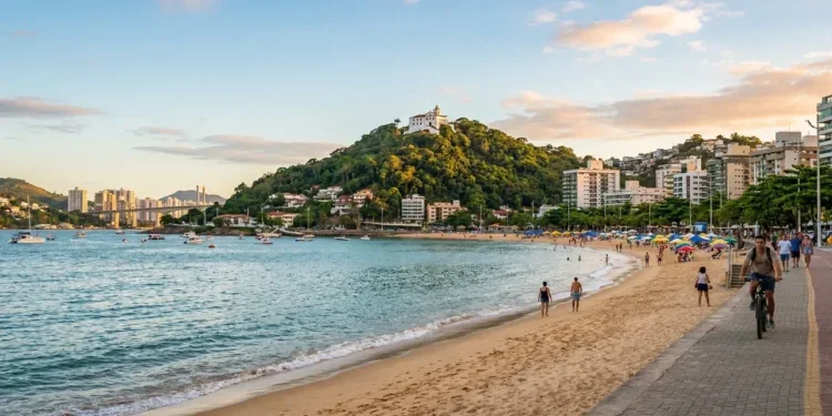 A algumas horas de BH fica uma cidade fundada em 1535 que está conquistando com qualidade de vida e paisagens incríveis