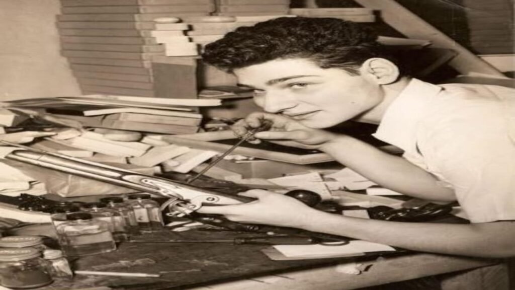 Ele ajudou a fundar a Apple, foi esquecido, vendeu suas ações por US$ 800 e hoje elas valem US$ 340 bilhões